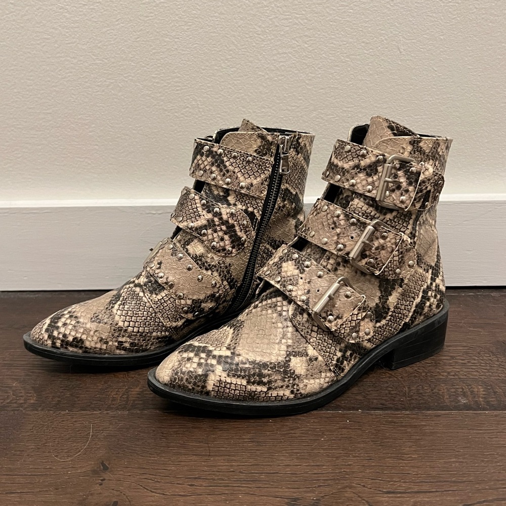 Steven by Steve Madden - Harmon Women Snake Print Booties Size 6.5